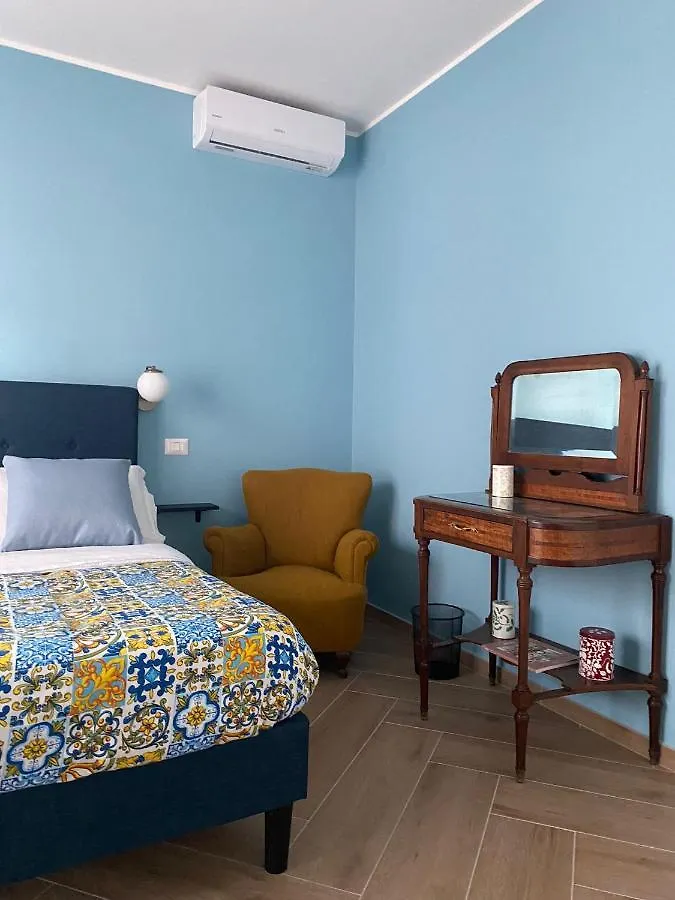 Domus D'Amore Napoli Bed & Breakfast