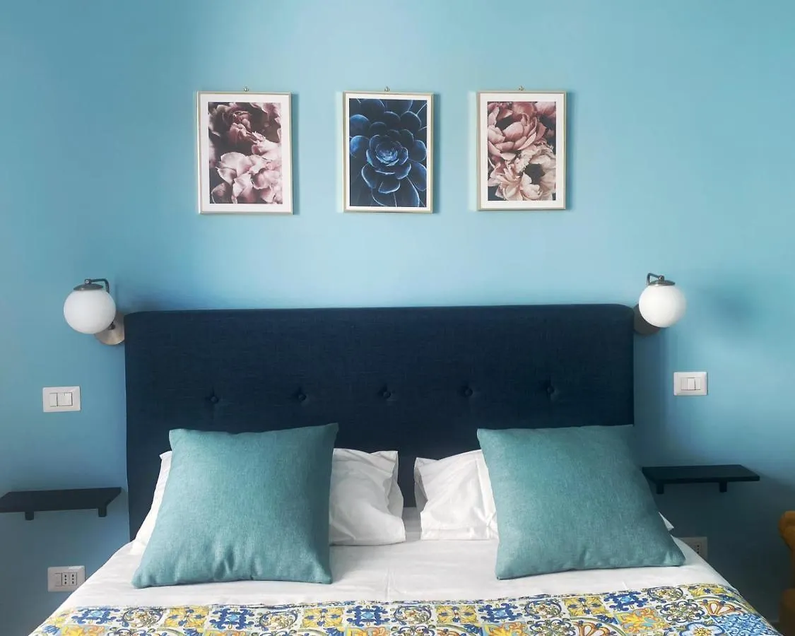 Domus D'Amore Naples Bed & Breakfast